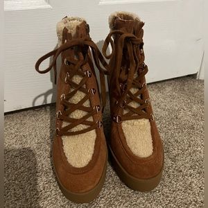 Jessica Simpson boots